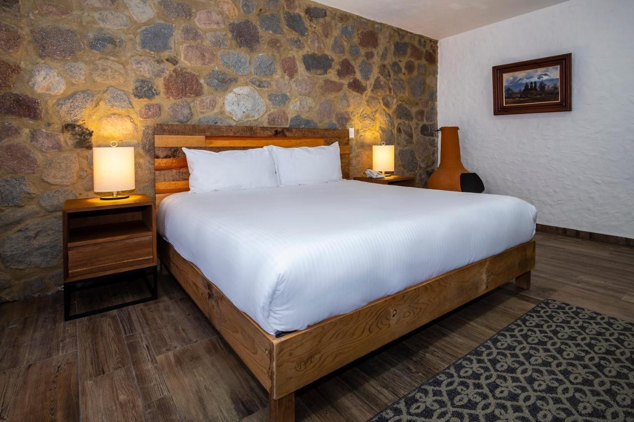 Hotel Boutique Camino Del Bosque By Rotamundos تشولولا المظهر الخارجي الصورة